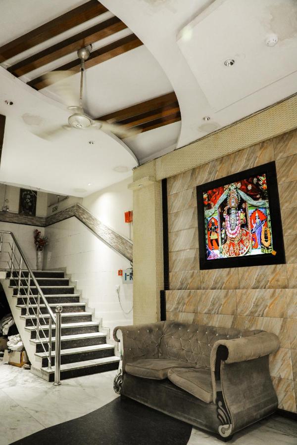 Hotel Centra Inn Нью-Дели Экстерьер фото