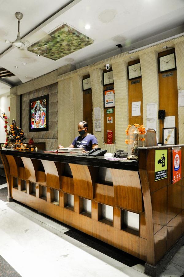 Hotel Centra Inn Нью-Дели Экстерьер фото